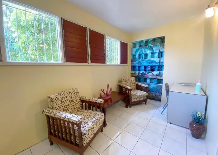 Russell Heights Vacation Home