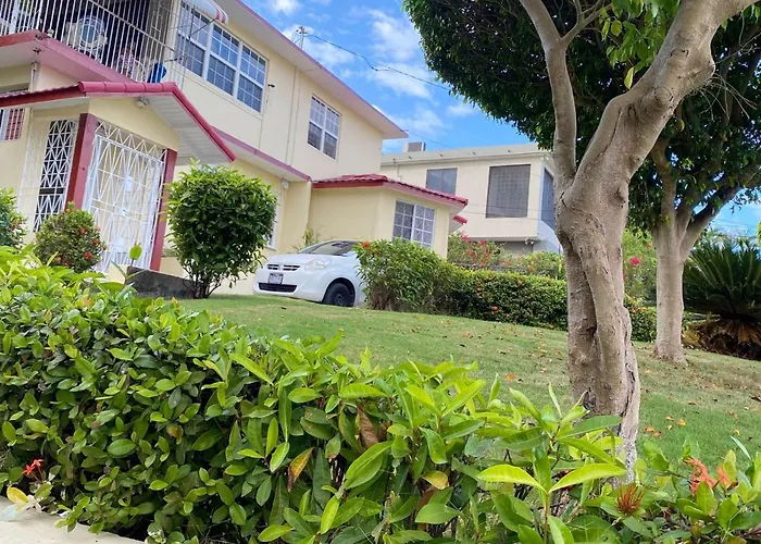 Russell Heights Vacation Home